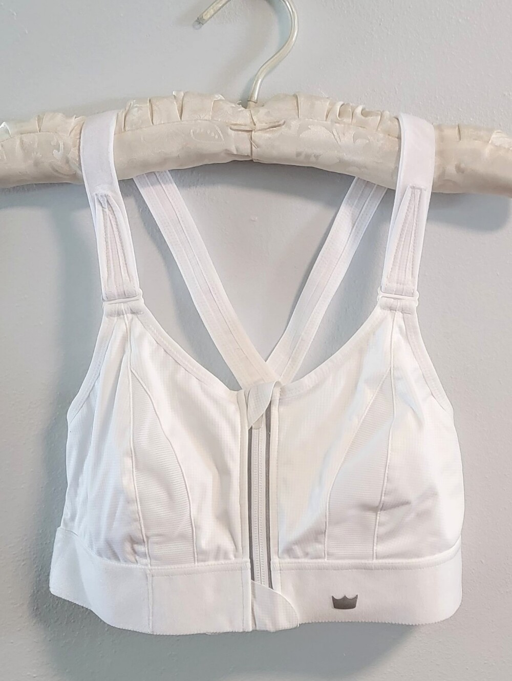 NWOT NP Luxe Shefit High Impact Sports Athletic Performance Support Busty
